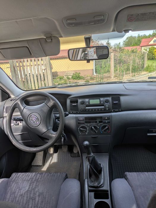 Corolla E12 2004 5D