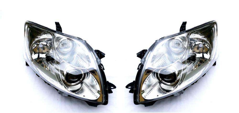 Toyota AURIS 07- 10 lampy przednie europa