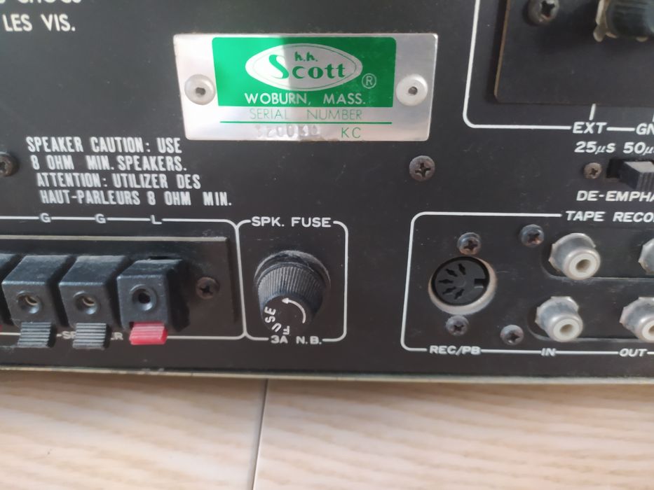 Amplituner stereo Scott R‑327 vintage, sprawny
