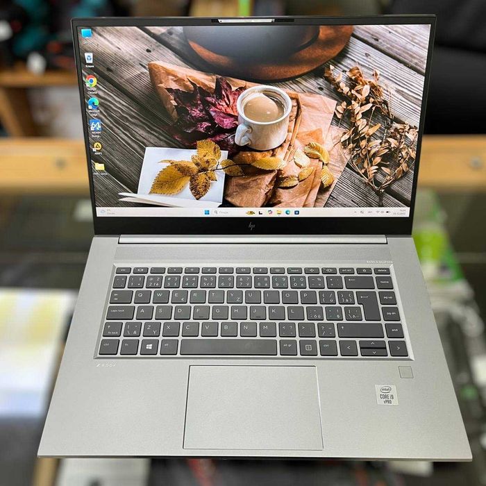 Ноутбук HP ZBook Studio G7 • i9-10885H • 32GB • 1TB SSD • Quadro T2000