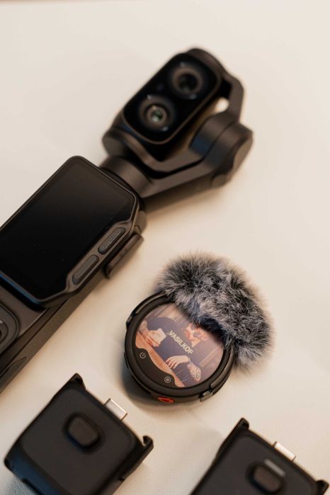 Екшн-камера Insta360 Luna Ultra Standard Combo