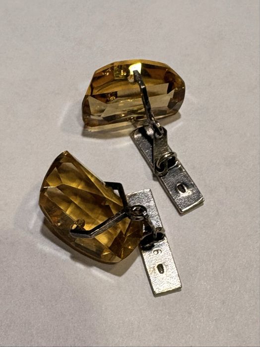 Вінтажні срібні запонки з позолотою.