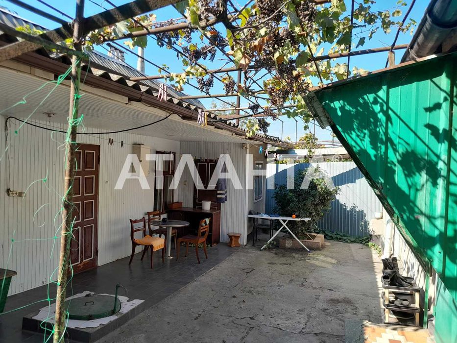 Продам часть дома  в районе Совиньона !