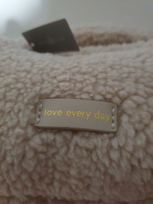 Malas para senhora novas