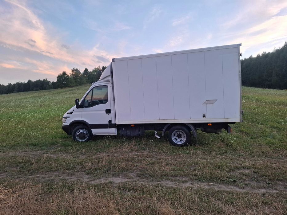 Iveco Daily (kontener,na bliźniaku, pod wywrotka)) oryginał przebieg!