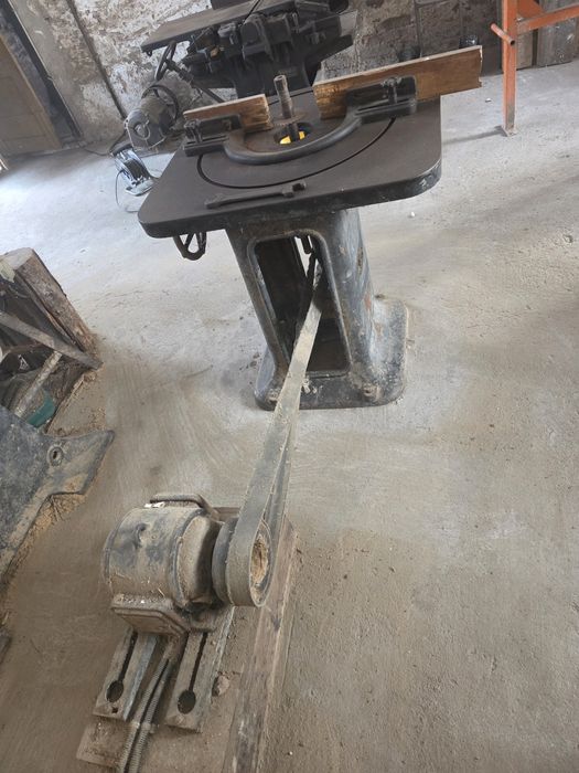 frezarka dolnowrzecionowa stołowa firmy teichert&sohn