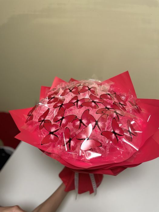 Bukiet motyli z podświetleniem