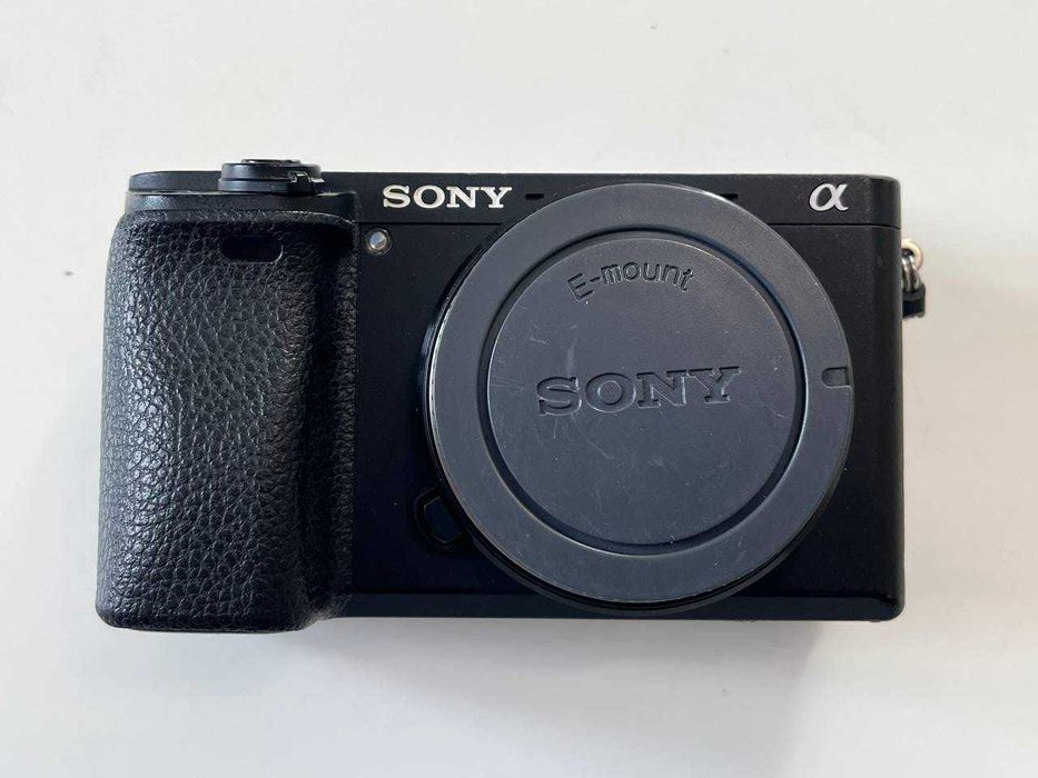 Sony 6300 + акб + зарядне