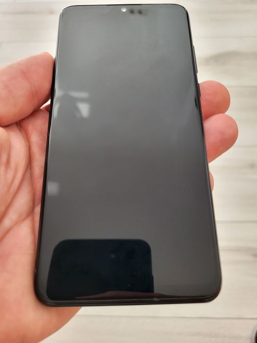 Новий/Смарфон Honor 20s 6/128/оригінал,гарантія