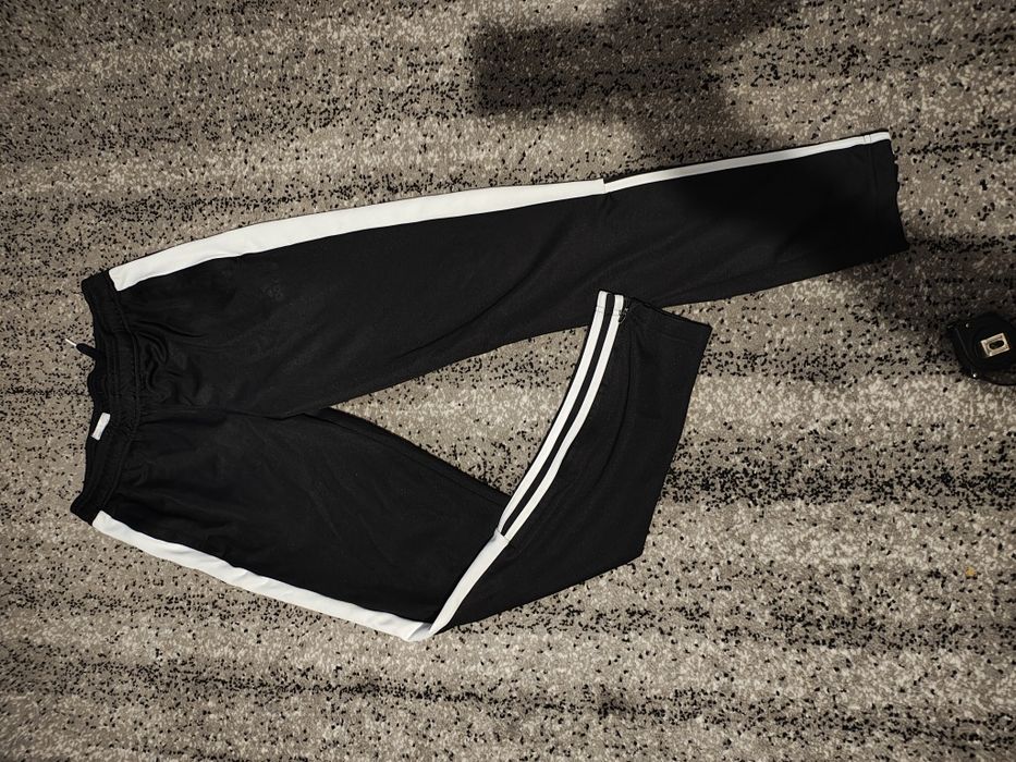 Spodnie dresowe Adidas 164 cm