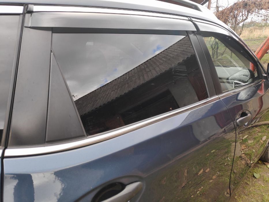 Дефлекторы дверей (ветровики) с хромовым кантом Toyota Highlander 2014