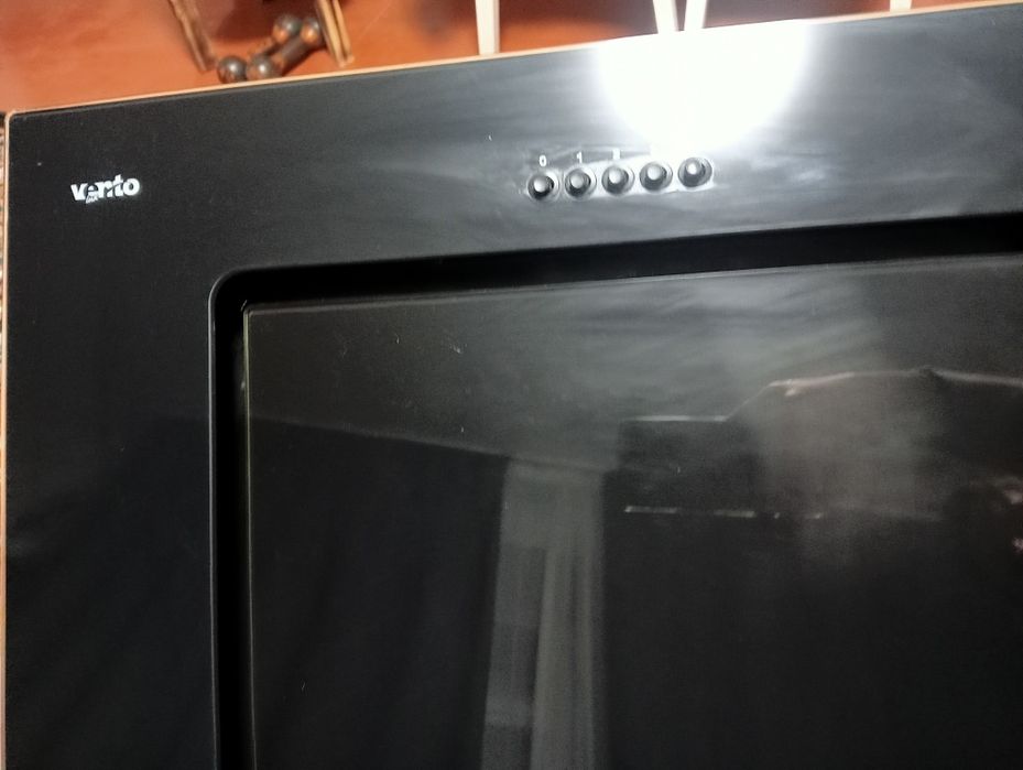 Витяжка V ento б/у