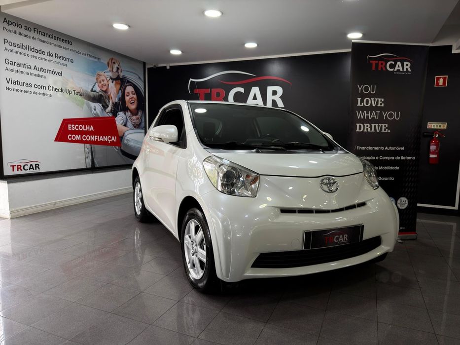 Toyota iQ 1.0 VVT-i 2 EP