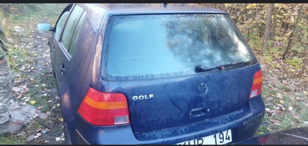 VW Golf 4 1.4 98. Гольф