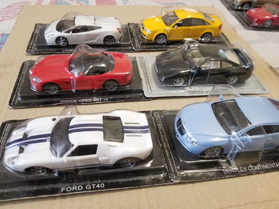 Машинки суперкары Chevrolet, Dodge, Lexus, Ford, Lotus, BMW, Audi 1:43