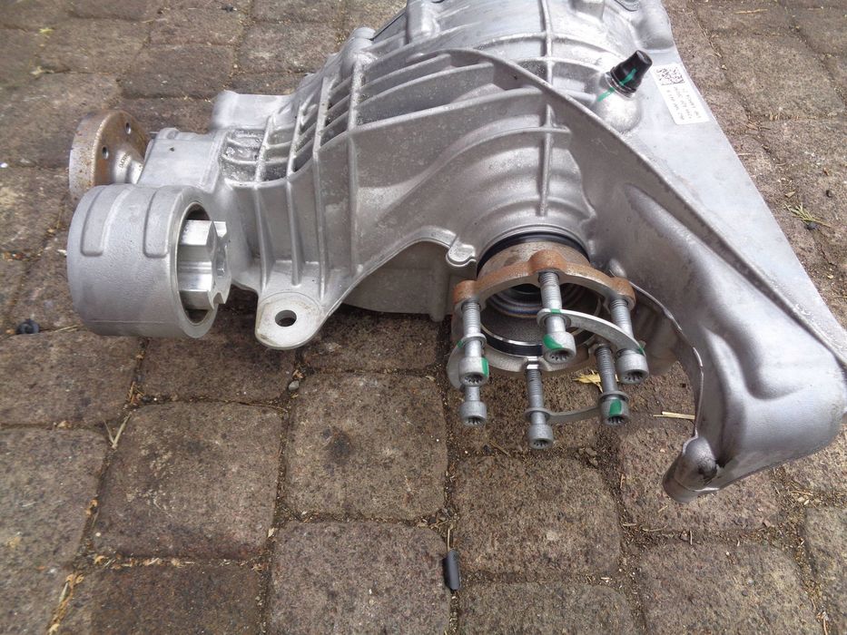 dyferencjał dyfer tył audi q7 q8 vw. 4m og2500043b nowy