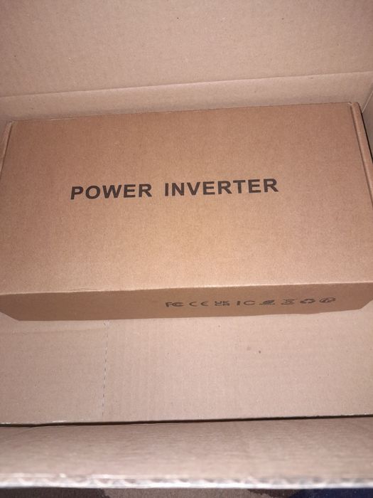 Інвертор новий Foval 2200w,