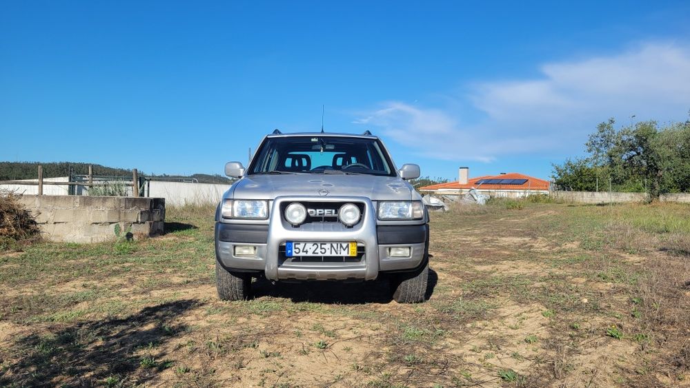 Opel Frontera Sport 2.2 DTI – 4x4 — photo 2