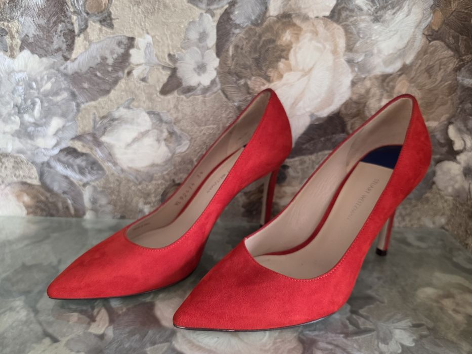 Червоні туфлі-човники Stuart Weitzman оригінал р.34