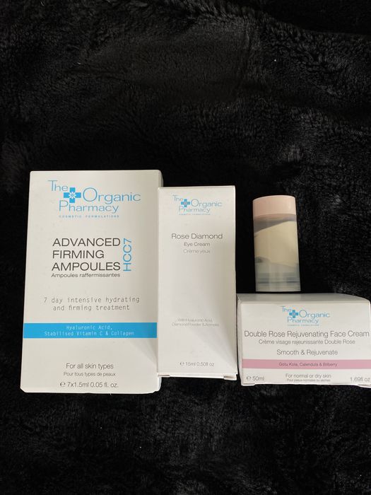 Zestaw kosmetyków The Organic Pharmacy o wartości 1200 zł