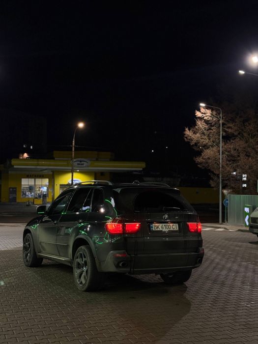 Продам Bmw x5 e70