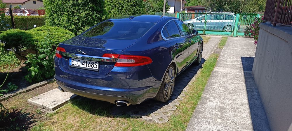 Jaguar XF 3.0 275km