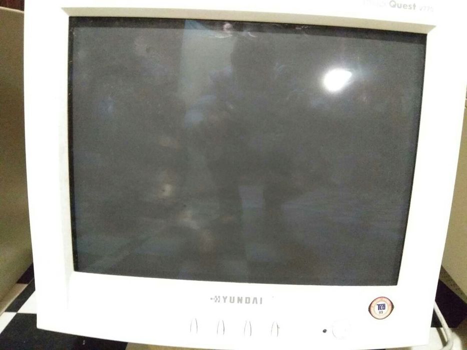 Монітор ціна за 1шт