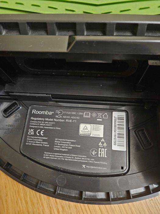 Robot aspirador Roomba® j7+