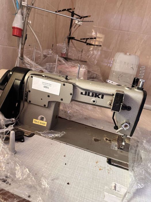 Швейні промислові машинки, оверлоки, машинка для набивання кнопок