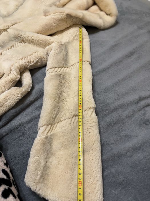 Шуба бобер з норковим капюшоном