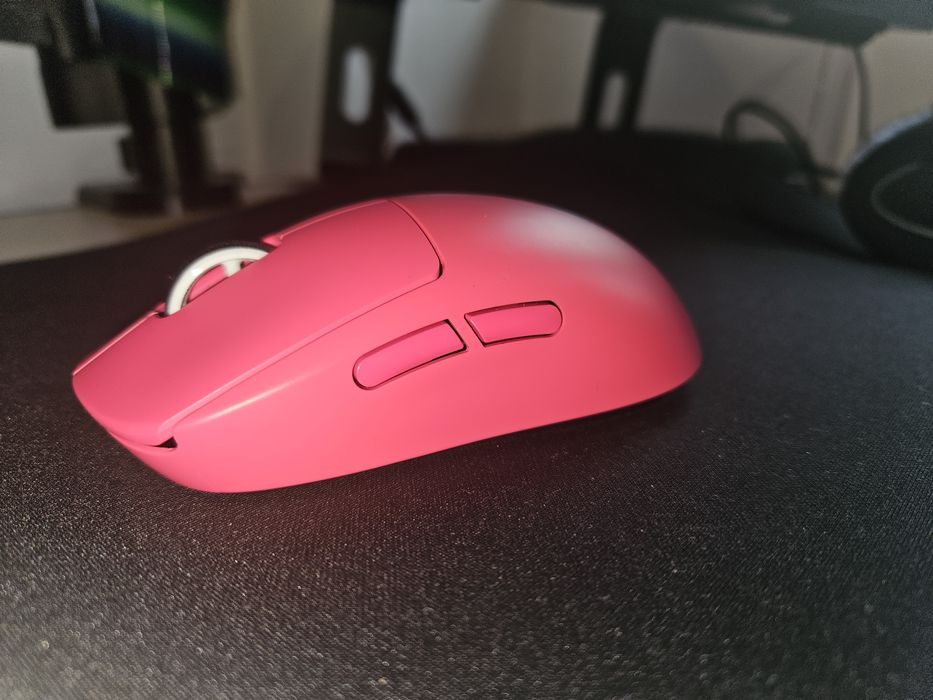 Logitech Superlight Rosa