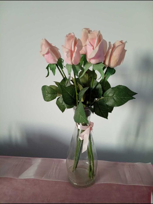 Букет штучних троянд 5штук