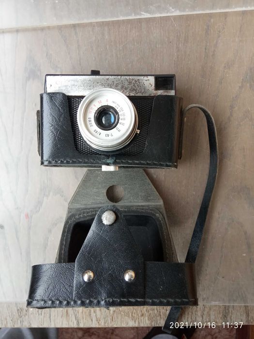 Продам фотоаппарат Смена и фотовспышку электр. Фотон