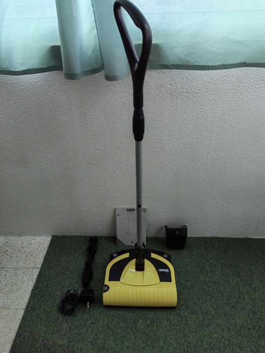 Vassoura Elétrica Karcher K55 Plus