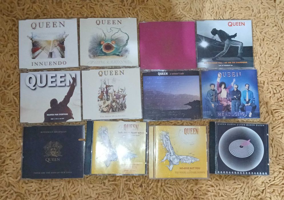Lote CD singles dos Queen