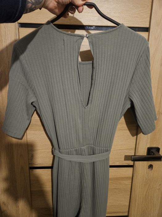 Damski kombinezon Even&Odd. Rozmiar M