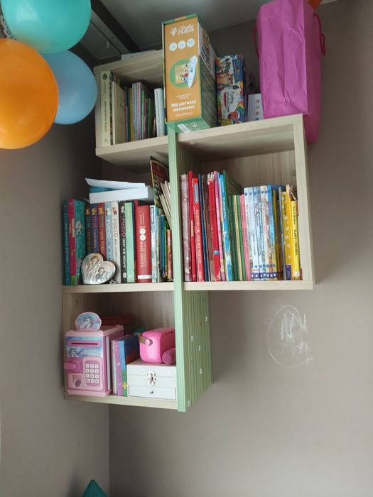 Półka na książki