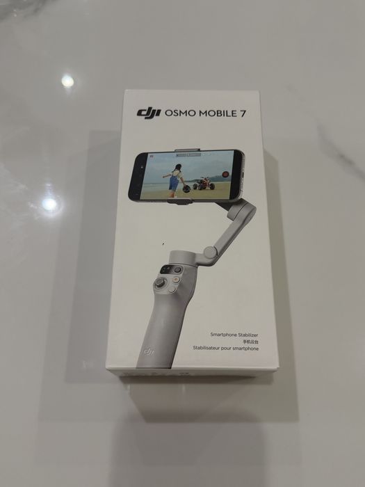 Монопод-стабілізатор DJI Osmo Mobile 7