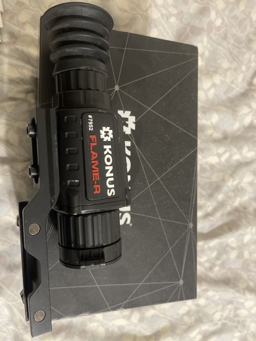 Тепловізор Konus Flame-R 2.5x-20x 256x192 (Konus 7952)