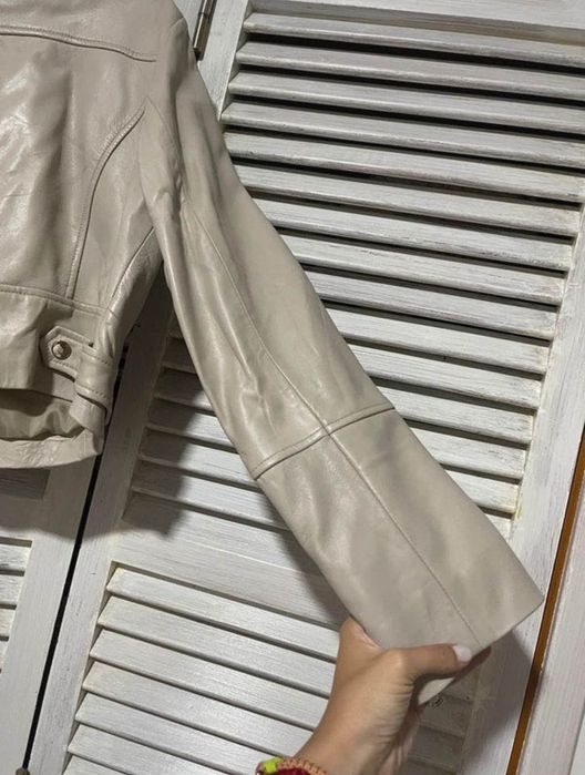 Casaco de Pele Branco Sujo