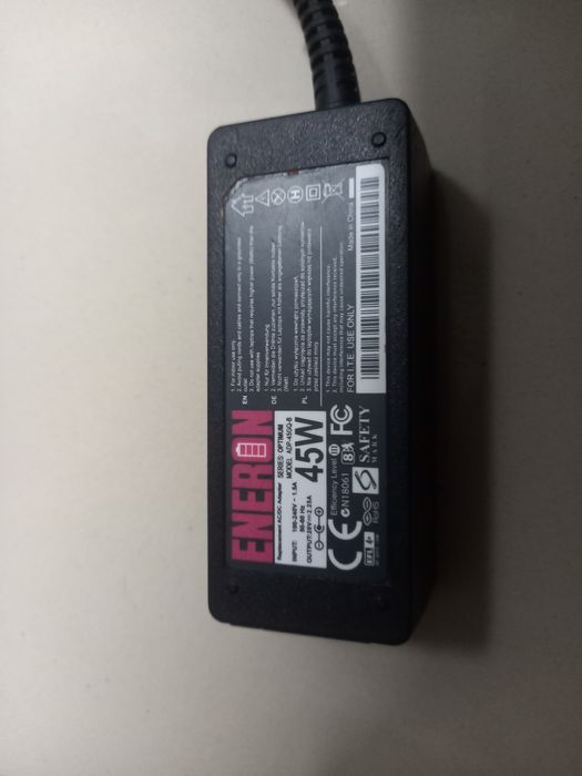 Зарядное устройство от ноутбука Леново