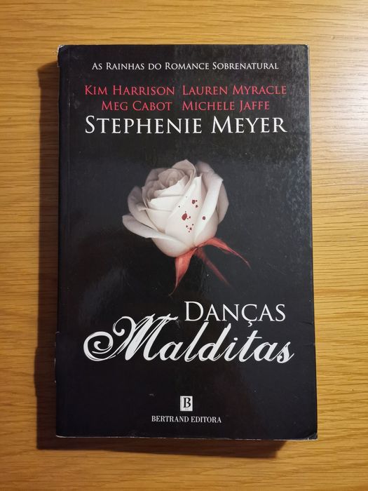 Cursed Dances Book - Stephenie Meyer