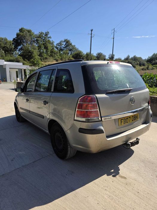 Opel Zafira 1.9 Diesel