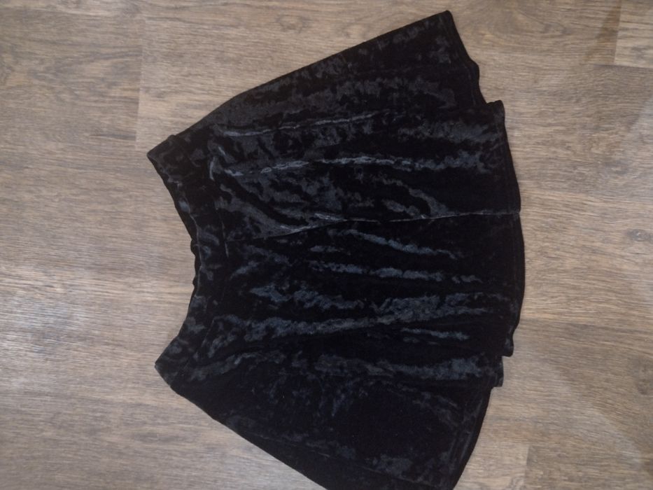 Юбка  для дівчинки