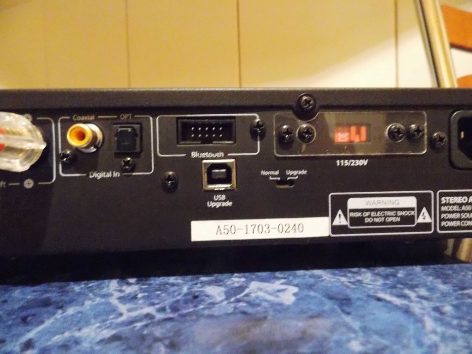 Odtwarzacz multimedialny amplifer Kruger Matz