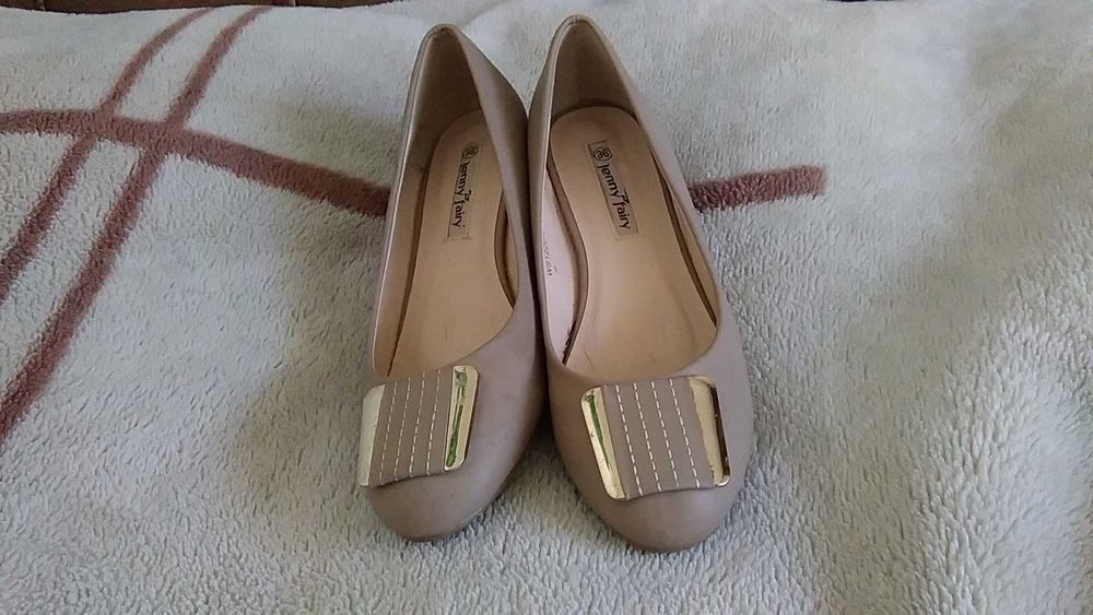 Buty damskie nr 36