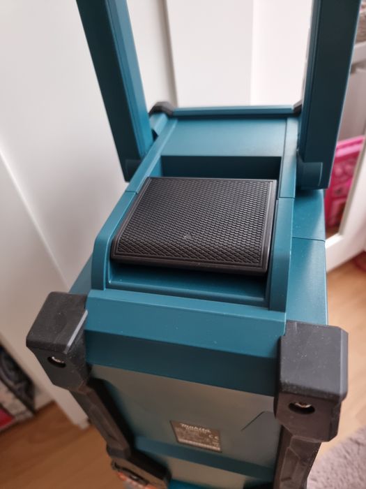 Radio Makita mr001g
