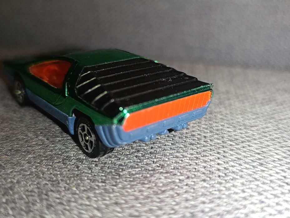 Miniatura Corgi Alfa Romeo Carabo Bertone