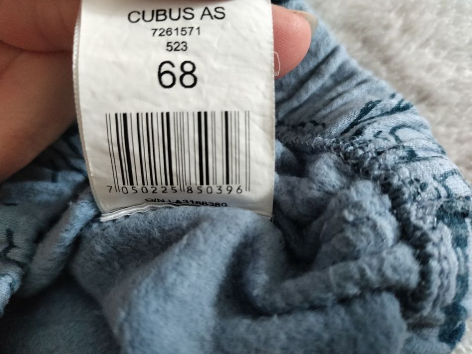 2 pary spodenek unisex