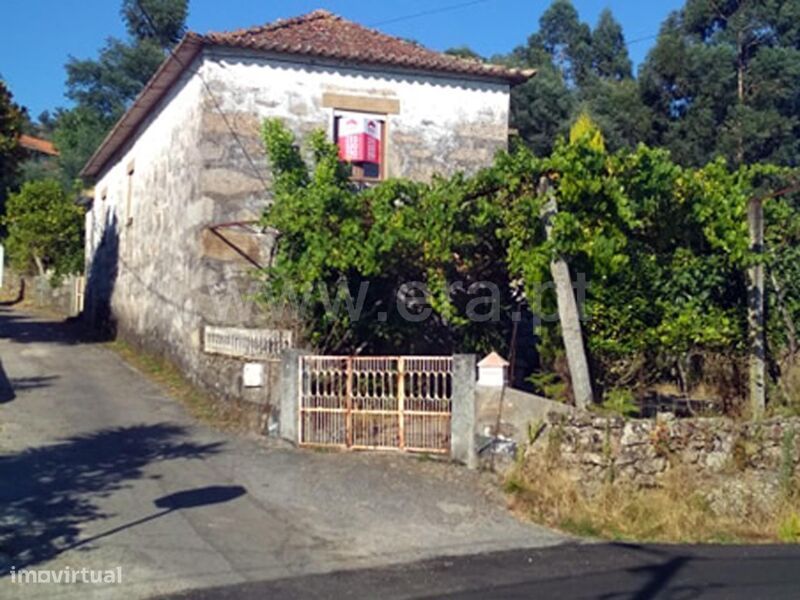 Moradia T2 / Marco de Canaveses, Vila Boa do Bispo